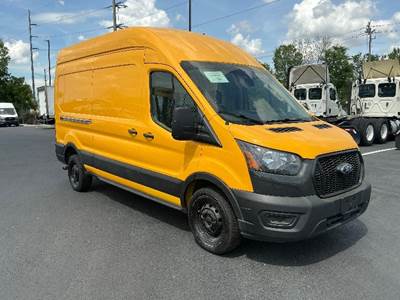 Ford Transit 250 Cargo Van - 3.5LV6, 275HP, 10 Speed Automatic