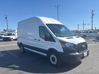 Ford Transit 250 Cargo Van - 3.5LV6, 275HP, 10 Speed Automatic