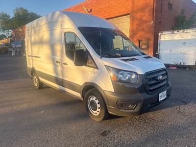 Ford Transit 250 Cargo Van - 3.5LV6, 271HP, 10 Speed Automatic