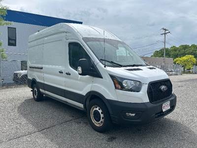 Ford Transit 250 Cargo Van - 3.5LV6, 271HP, 10 Speed Automatic