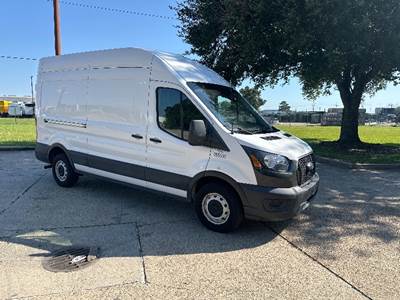 Ford Transit 250 Cargo Van - 3.5LV6, 275HP, 10 Speed Automatic