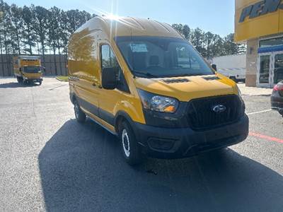 Ford Transit 250 Cargo Van - 3.5LV6, 275HP, 10 Speed Automatic