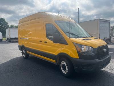 Ford Transit 250 Cargo Van - 3.5LV6, 275HP, 10 Speed Automatic