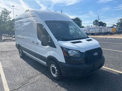 Ford Transit 250 Cargo Van - 3.5LV6, 275HP, 10 Speed Automatic