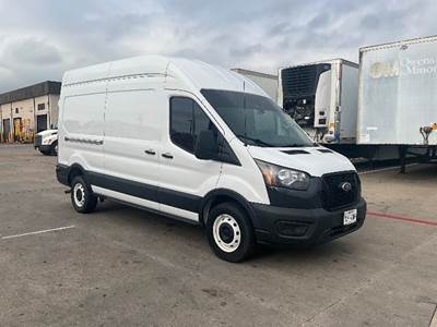 Ford Transit 250 Cargo Van - 3.5LV6, 275HP, 10 Speed Automatic