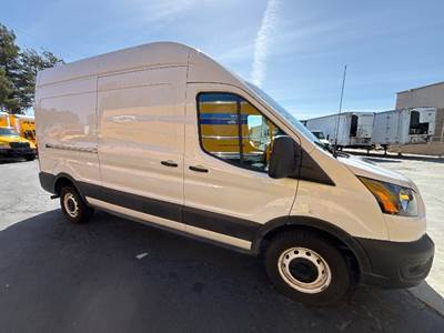 Ford Transit 250 Cargo Van - 3.5LV6, 271HP, 10 Speed Automatic