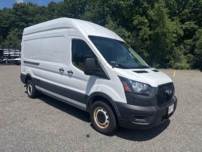 Ford Transit 250 Cargo Van - 3.5LV6, 275HP, 10 Speed Automatic