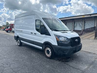 Ford Transit 250 Cargo Van - 3.5LV6, 275HP, 10 Speed Automatic