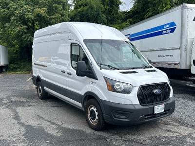 Ford Transit 250 Cargo Van - 3.5LV6, 275HP, 10 Speed Automatic