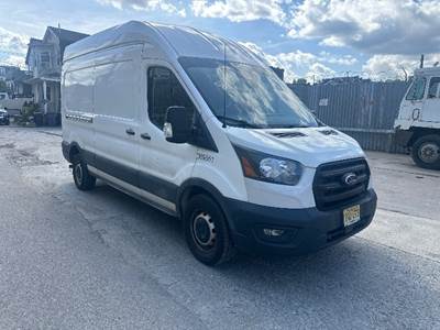 Ford Transit 250 Cargo Van - 3.5LV6, 271HP, 10 Speed Automatic