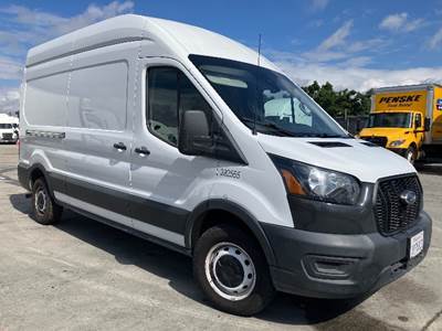 Ford Transit 250 Cargo Van - 3.5LV6, 275HP, 10 Speed Automatic