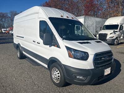 Ford Transit 350 Cargo Van - 3.5LV6, 271HP, 10 Speed Automatic