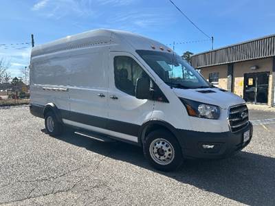 Ford Transit 350 Cargo Van - 3.5LV6, 271HP, 10 Speed Automatic