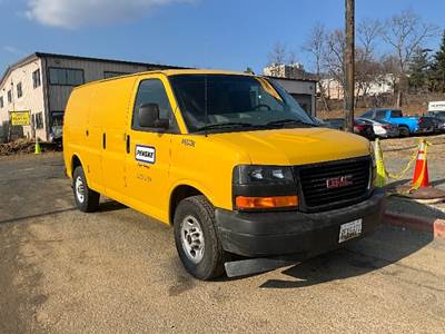 GMC G23405 Cargo Van - 4.3LV6, 276HP, 8 Speed Automatic