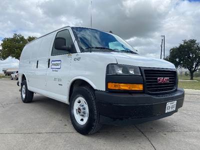 GMC G23405 Cargo Van - DURMX2.8, 181HP, 8 Speed Automatic
