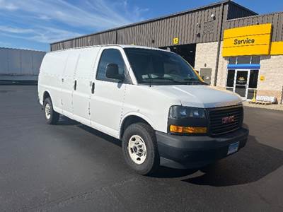 GMC G23705 Cargo Van - 4.3LV6, 276HP, 8 Speed Automatic