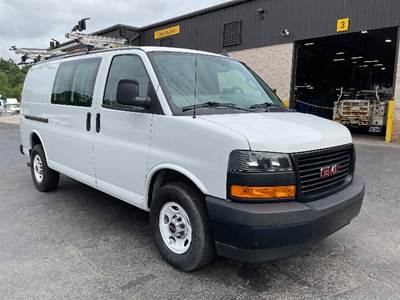 GMC G33405 Cargo Van - 6.0LV8, 276HP, 6 Speed Automatic