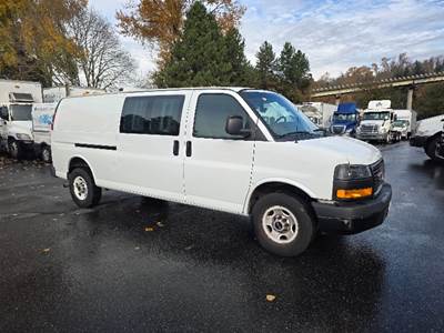 GMC G33705 Cargo Van - 6.0LV8, 341HP, 6 Speed Automatic