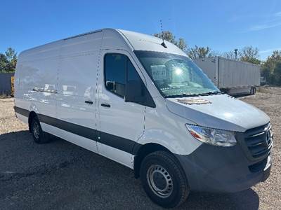 Mercedes-Benz Sprinter Cargo Van - Mercedes, 188HP, 7 Speed Automatic