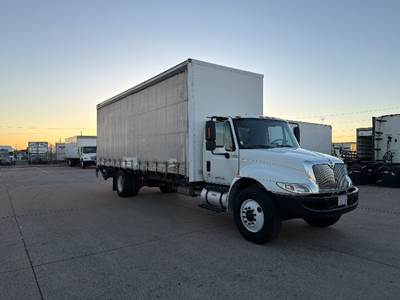International 4300 Single Axle Curtain Side Truck - Cummins, 220HP, 7 Speed Automatic