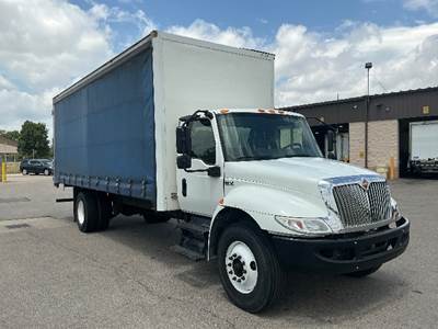 International MV607 Single Axle Curtain Side Truck - Cummins, 250HP, 6 Speed Automatic