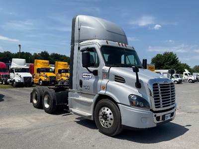 Freightliner X11364ST Day Cab Truck - 450HP, 12 Speed Automatic