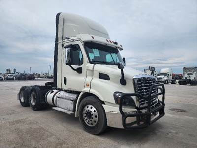 Freightliner X11364ST Day Cab Truck - 410HP, 12 Speed Automatic