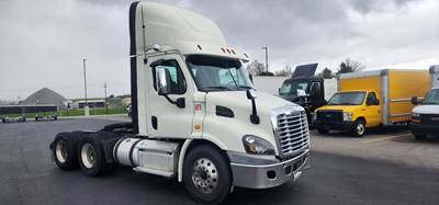 Freightliner X11364ST Day Cab Truck - 410HP, 12 Speed Automatic