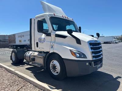 Freightliner Cascadia 116 Single Axle Day Cab Truck - 410HP, 12 Speed Automatic