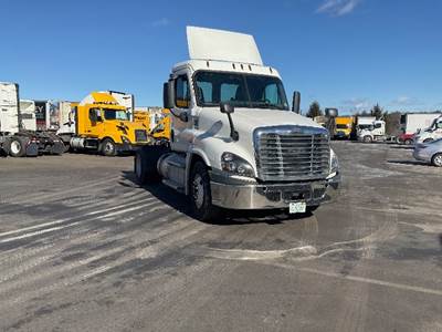 Freightliner X12542ST Single Axle Day Cab Truck - 410HP, 12 Speed Automatic