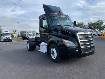Freightliner Cascadia 126 Single Axle Day Cab Truck - 410HP, 12 Speed Automatic