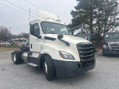Freightliner Cascadia 126 Single Axle Day Cab Truck - 410HP, 12 Speed Automatic