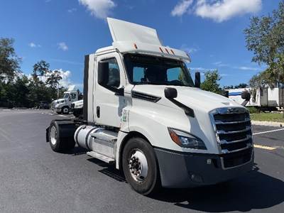 Freightliner Cascadia 126 Single Axle Day Cab Truck - 410HP, 12 Speed Automatic