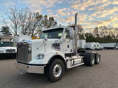 Freightliner Coronado 122 SD Day Cab Truck - 505HP, 13 Speed Automatic