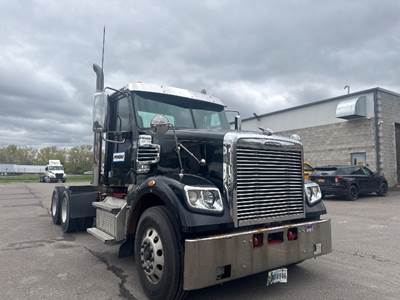 Freightliner Coronado 122 SD Day Cab Truck - 505HP, 13 Speed Manual