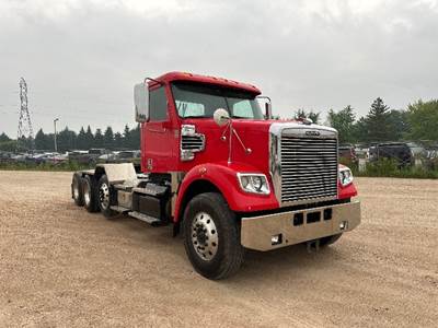 Freightliner D12284SD Day Cab Truck - 505HP, 18 Speed Manual