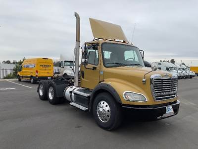 Freightliner M2 112 Day Cab Truck - 410HP, 10 Speed Manual