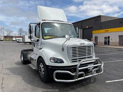 Freightliner M2 112 Single Axle Day Cab Truck - 410HP, 10 Speed Automatic