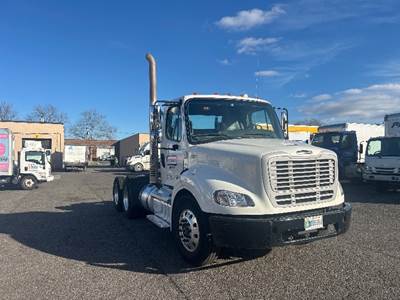 Freightliner M2 112 Day Cab Truck - 410HP, 10 Speed Automatic