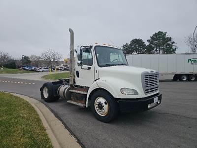 Freightliner M2 112 Single Axle Day Cab Truck - 350HP, 6 Speed Automatic