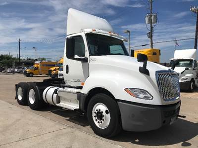 International LT625 Day Cab Truck - 430HP, 10 Speed Automatic