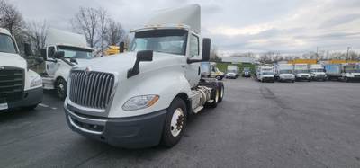 International LT625 Day Cab Truck - 430HP, 10 Speed Automatic