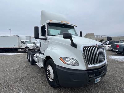 International LT625 Day Cab Truck - 430HP, 10 Speed Automatic