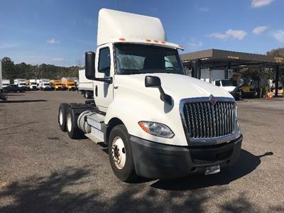 International LT625 Day Cab Truck - 430HP, 10 Speed Automatic