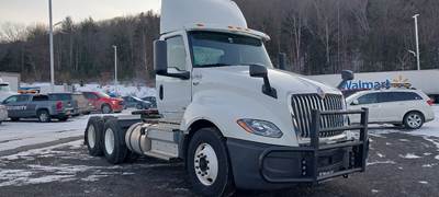 International LT625 Day Cab Truck - 430HP, 10 Speed Automatic