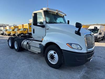 International LT625 Day Cab Truck - 430HP, 10 Speed Automatic
