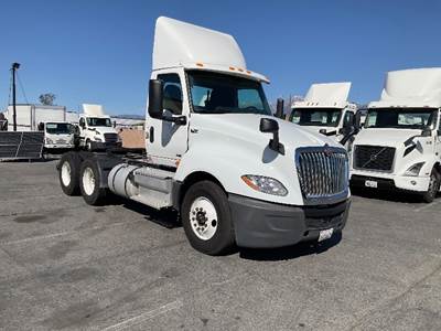 International LT625 Day Cab Truck - 430HP, 10 Speed Automatic