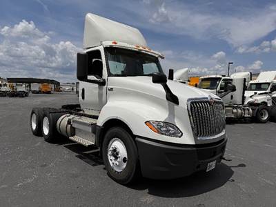International LT625 Day Cab Truck - 430HP, 10 Speed Automatic