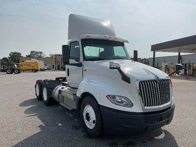 International LT625 Day Cab Truck - 430HP, 10 Speed Automatic