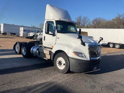 International LT625 Day Cab Truck - 430HP, 10 Speed Automatic